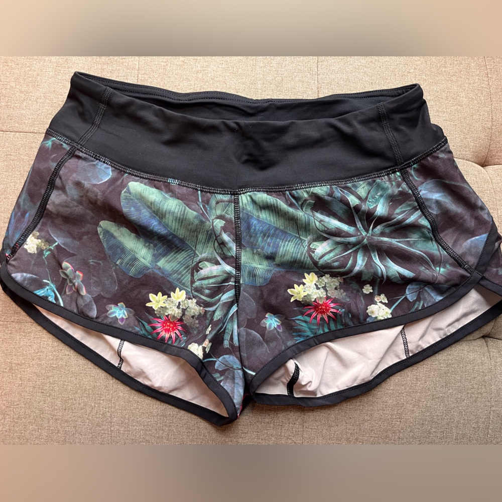 Lululemon speed shorts 2.5”